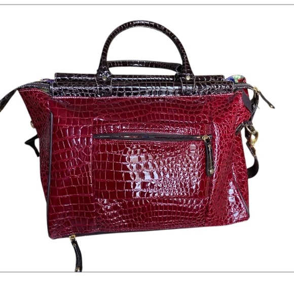 Samantha Brown Chic Burgundy Crocodile-Embossed Travel Bag - Picture 3 of 9